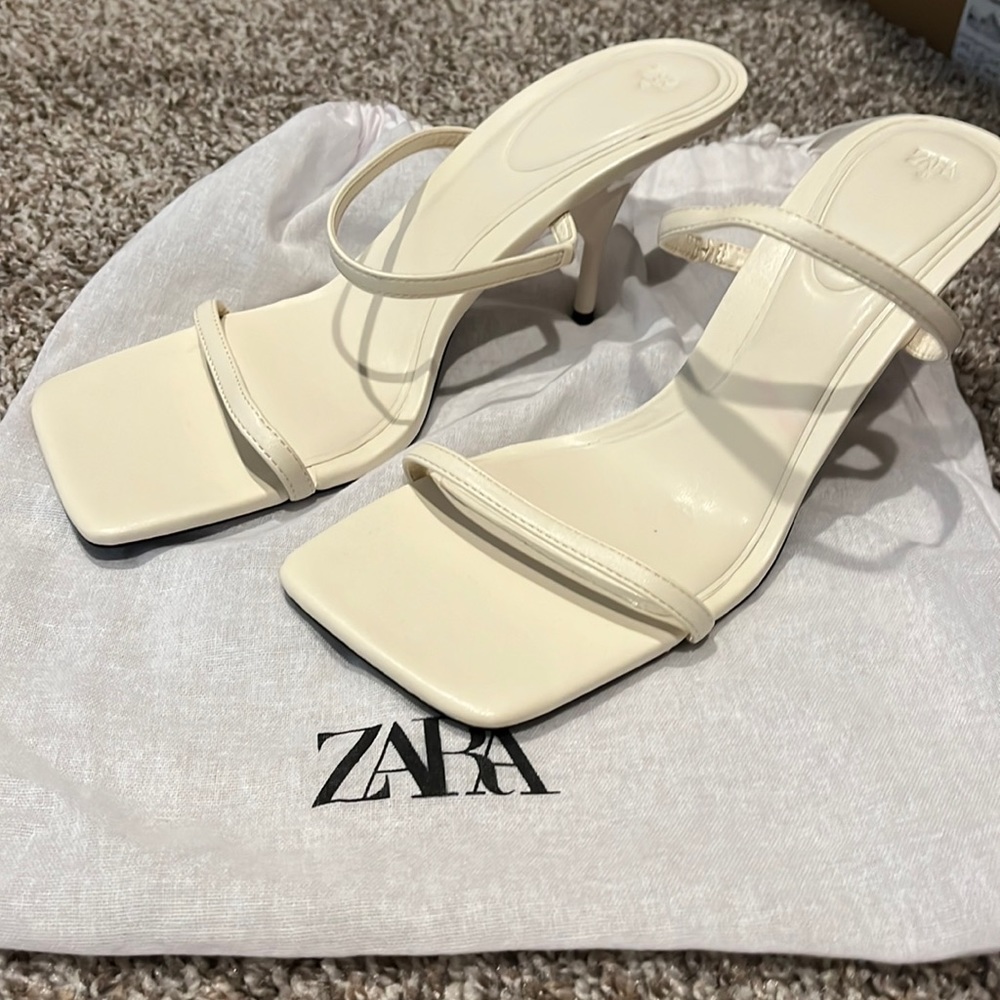 Zara leather ivory mule sandal heels. Size 41